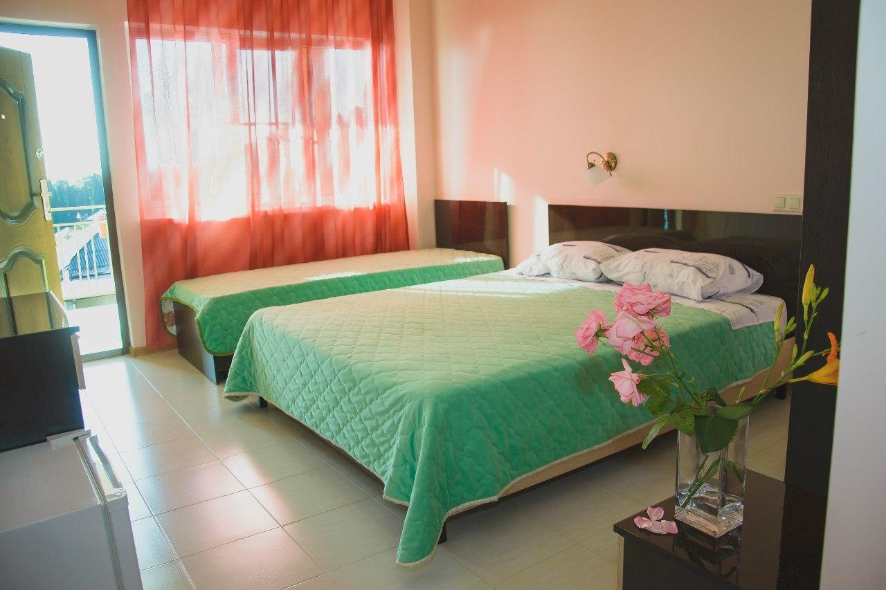 Guest House Arlen Gantiadi Exterior foto