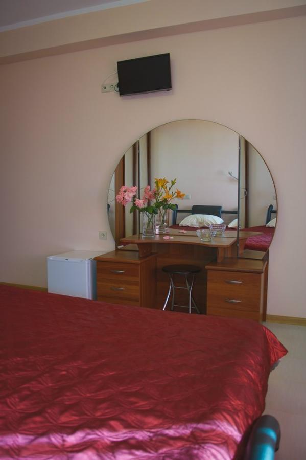 Guest House Arlen Gantiadi Exterior foto