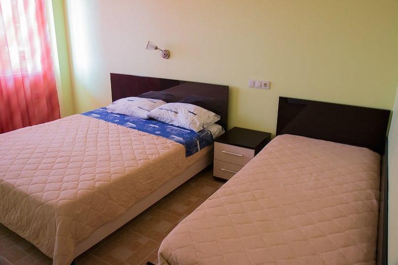 Guest House Arlen Gantiadi Exterior foto